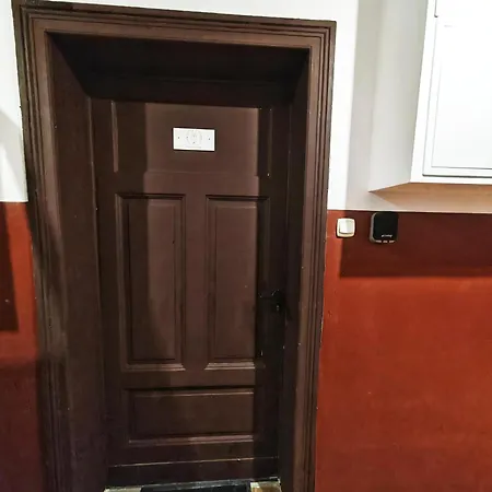 Cozy Night Jezyce, Blisko Mtp, Self Check-in Апартаменты