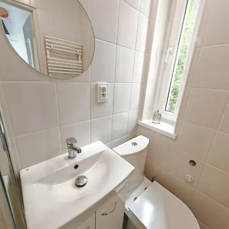 Cozy Night Jezyce, Blisko Mtp, Self Check-in 公寓